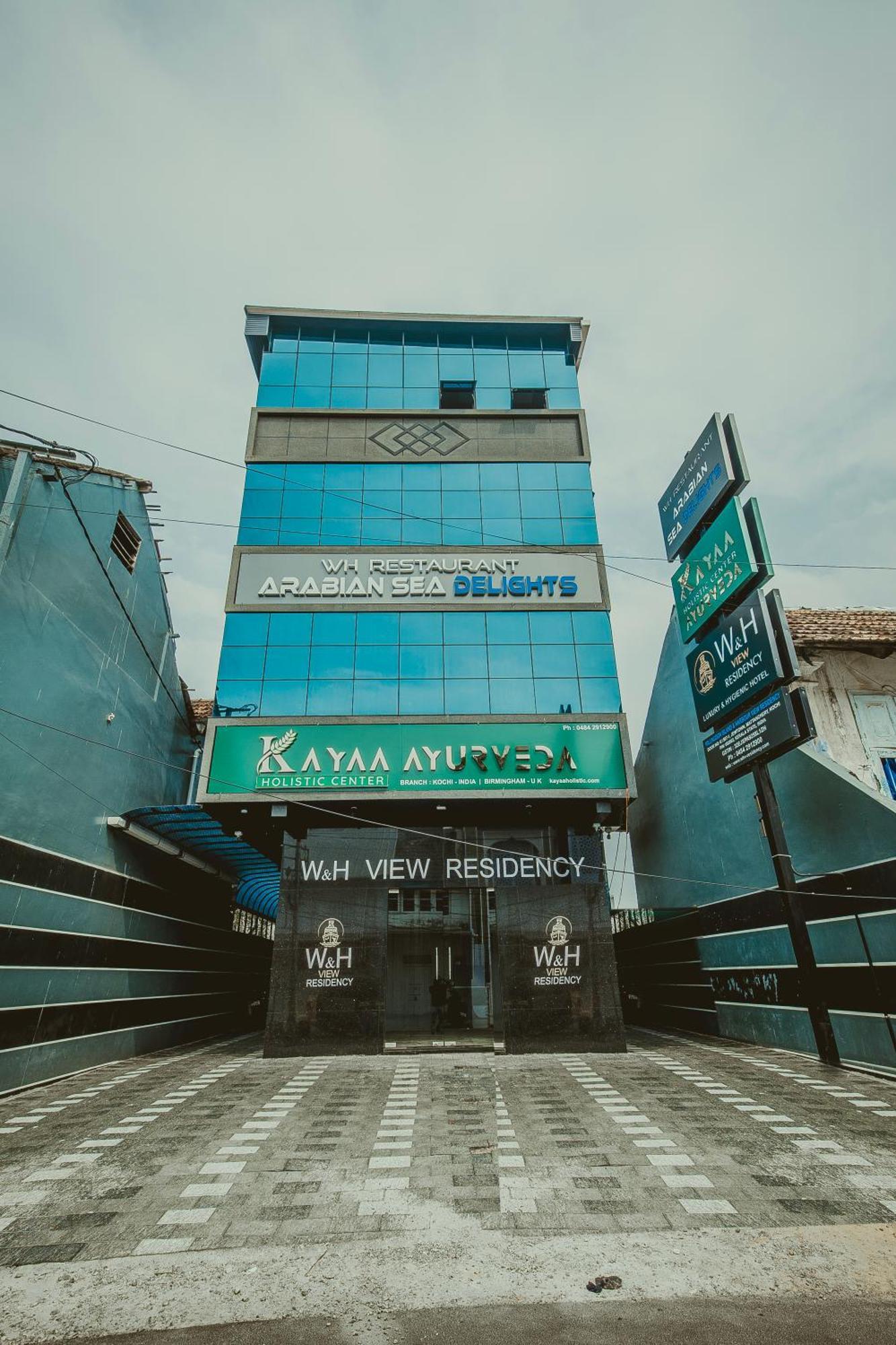 Willington & Harbour View Residency Hotel Kochi Exterior photo